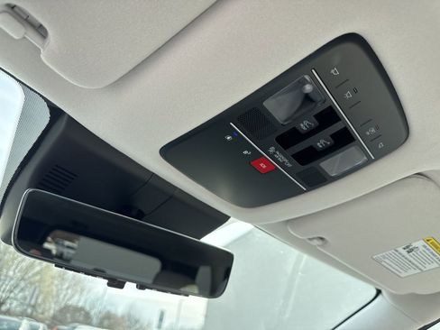 Used 2026 Hyundai Palisade Calligraphy image 33