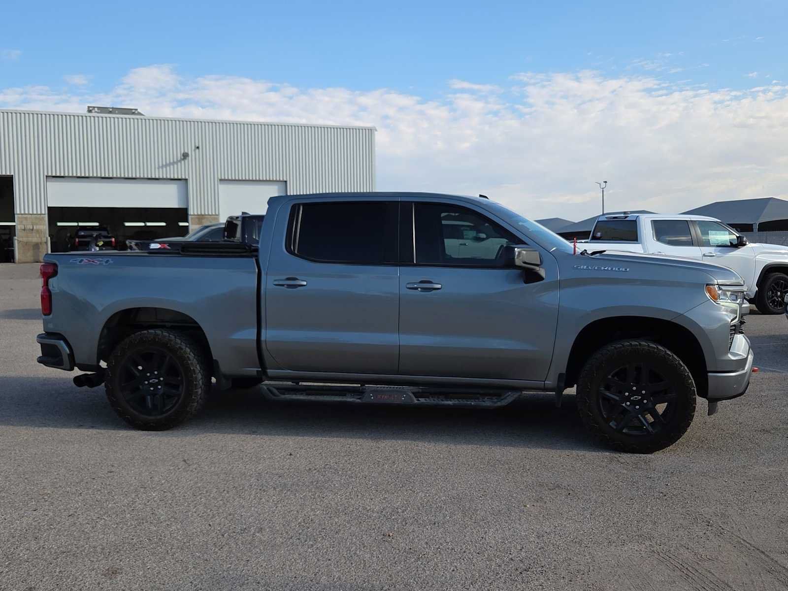 Used 2023 Chevrolet Silverado 1500 RST AWD/4WD image 9