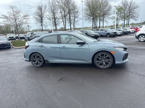 Used 2018 Honda Civic Sport image 8