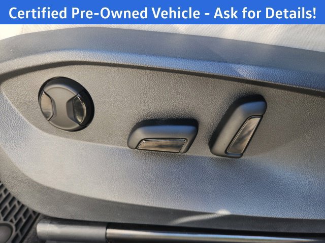 Certified 2023 Volkswagen Tiguan SE w/ Panoramic Sunroof Package AWD/4WD image 18
