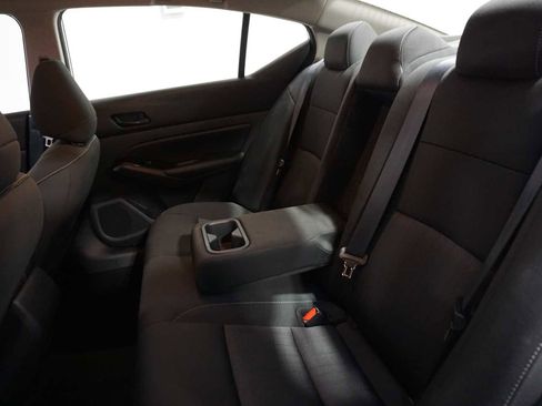 Used 2023 Nissan Altima 2.5 SV image 16