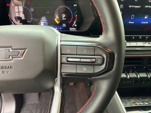 Used 2024 Chevrolet Colorado Z71 w/ Z71 Convenience Package 2 image 23