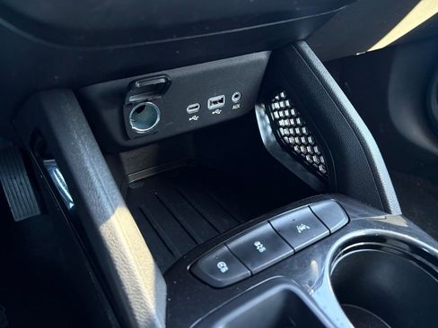 Used 2023 Chevrolet TrailBlazer LT image 19