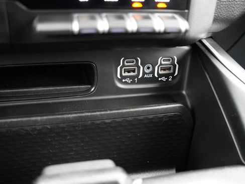 Certified 2022 RAM 1500 Big Horn image 27