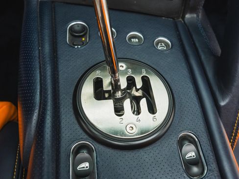 Used 2005 Lamborghini Murcielago Roadster AWD/4WD image 49