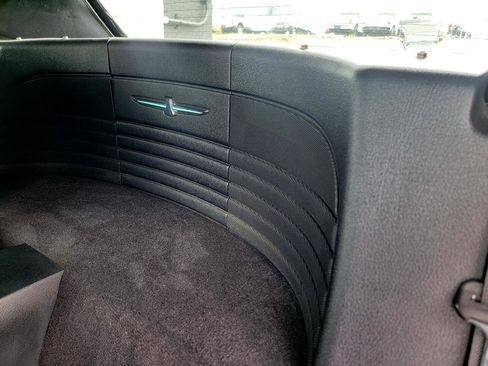 Used 2004 Ford Thunderbird Deluxe image 28