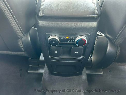 Used 2023 Ford Explorer XLT w/ Equipment Group 202A AWD/4WD image 62