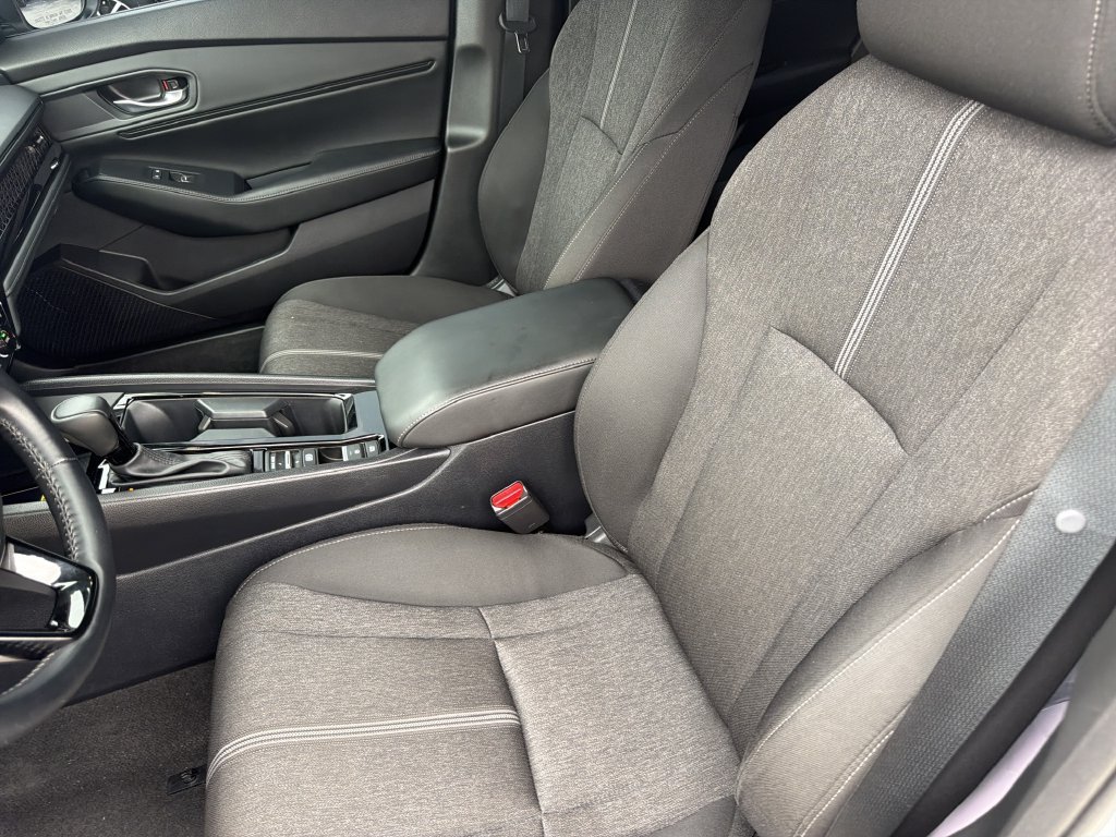 Used 2025 Honda Accord Sport image 19