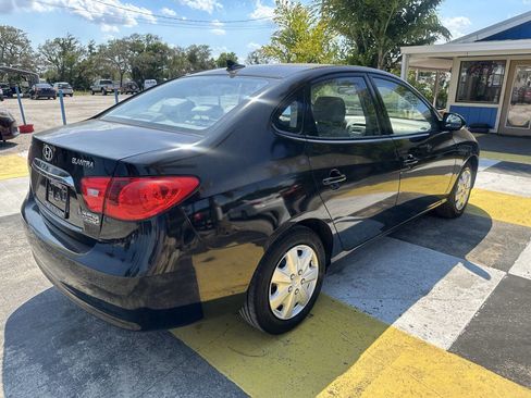 Used 2010 Hyundai Elantra w/ Comfort Pkg 2 image 5