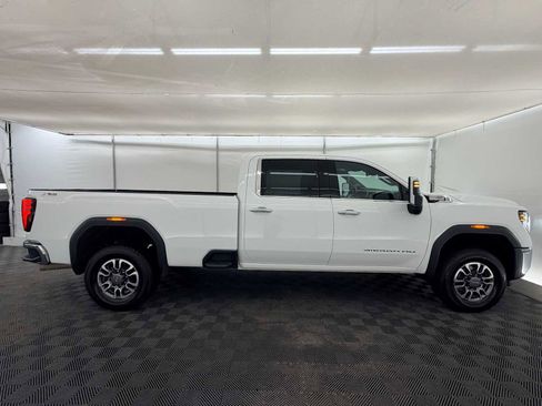 Used 2025 GMC Sierra 3500 SLT w/ X31 Off-Road Package image 7
