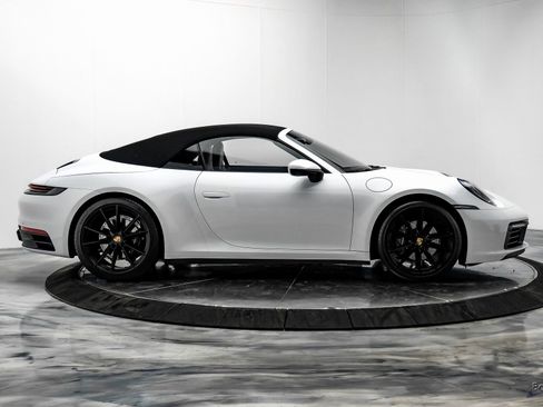 Used 2021 Porsche 911 Carrera 4 image 21
