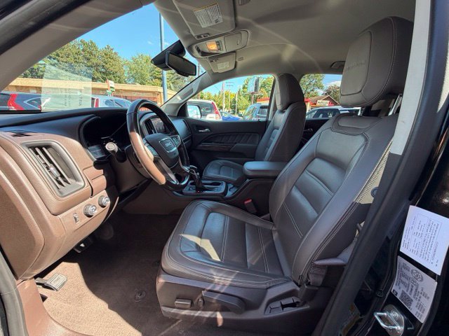 Used 2022 GMC Canyon Denali AWD/4WD image 9