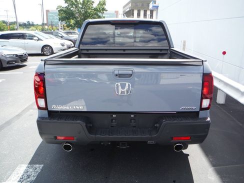 Used 2023 Honda Ridgeline RTL-E image 9