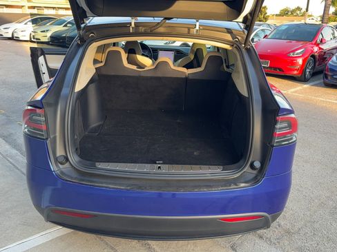 Used 2018 Tesla Model X 100D AWD/4WD image 16