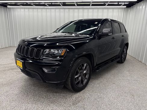 Used 2021 Jeep Grand Cherokee Limited w/ Quick Order Package 28K 80th RWD image 3