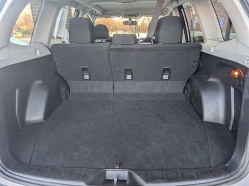 Used 2016 Subaru Forester 2.5i Premium w/ All-Weather Package image 9