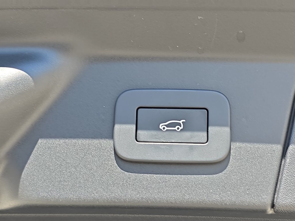 Certified 2026 Land Rover Range Rover Velar S AWD/4WD image 16