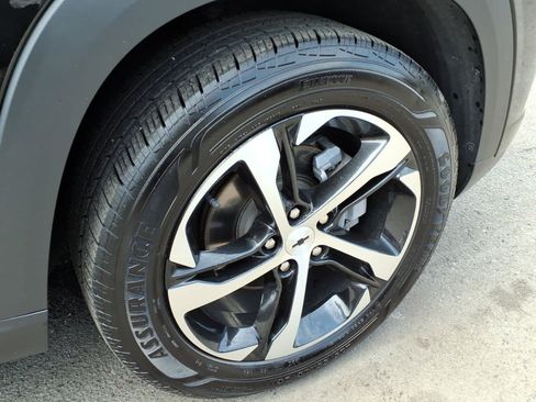 Certified 2024 Chevrolet Trax RS w/ Driver Confidence Package FWD image 7