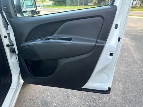 Used 2017 RAM ProMaster City Tradesman w/ Rear Back-up Camera Group FWD image 13