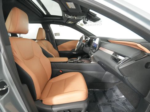 Certified 2024 Lexus RX 350 Premium Plus image 19