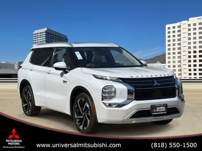 Used 2024 Mitsubishi Outlander 4WD Plug-In Hybrid