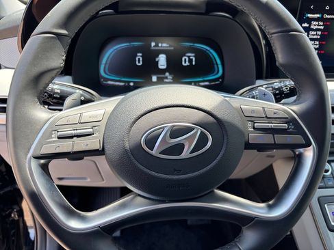 Used 2025 Hyundai Palisade SEL AWD/4WD image 25