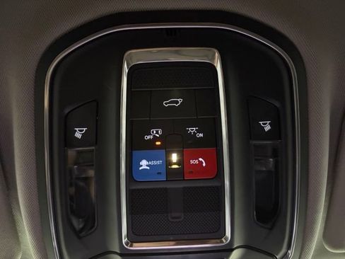 Used 2021 Jeep Grand Cherokee L Limited AWD/4WD image 47