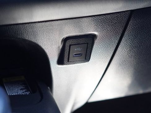 Used 2024 Toyota Corolla SE w/ SE Premium Package FWD image 29