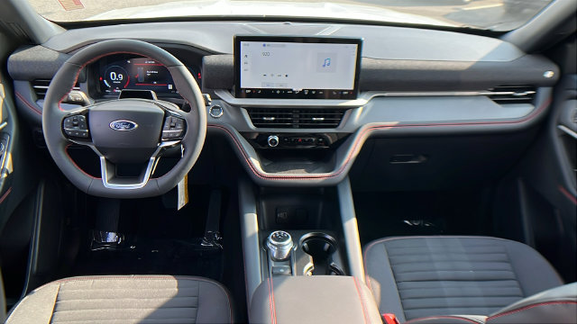 New 2026 Ford Explorer ST-Line w/ ST-Line Street Pack AWD/4WD image 20