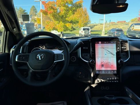 New 2025 RAM 2500 Big Horn image 28