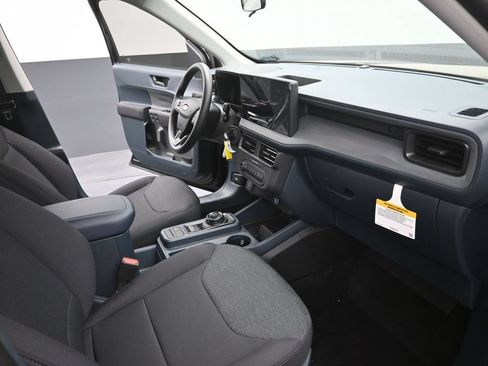 Used 2025 Ford Maverick XL FWD image 24