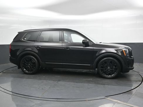 Used 2022 Kia Telluride SX w/ SX Prestige Package AWD/4WD image 4