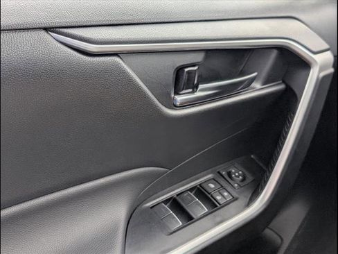 Used 2024 Toyota RAV4 XLE image 29