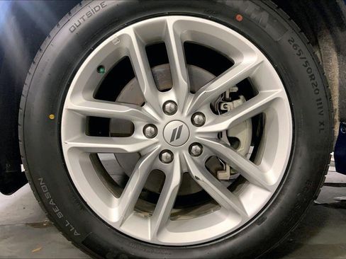 Used 2025 Dodge Durango GT AWD/4WD image 9