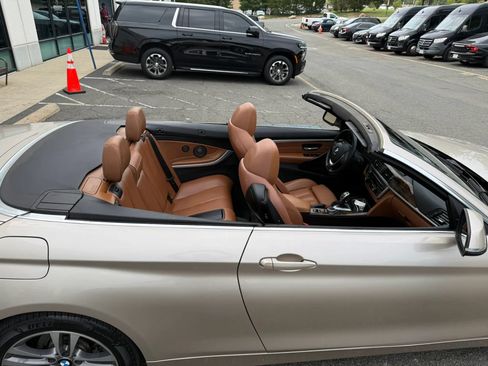 Used 2016 BMW 428i xDrive Convertible AWD/4WD image 20