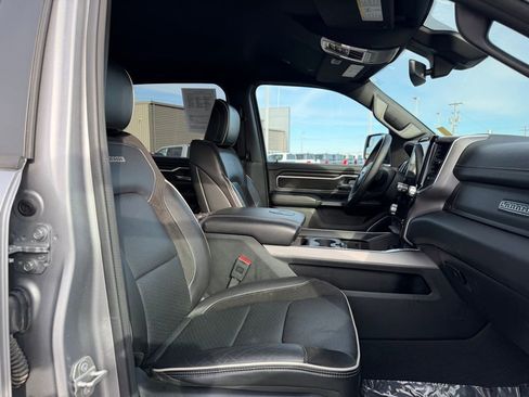 Used 2025 RAM 1500 Laramie image 24