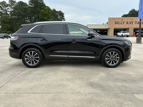 Used 2021 Lincoln Nautilus FWD image 5