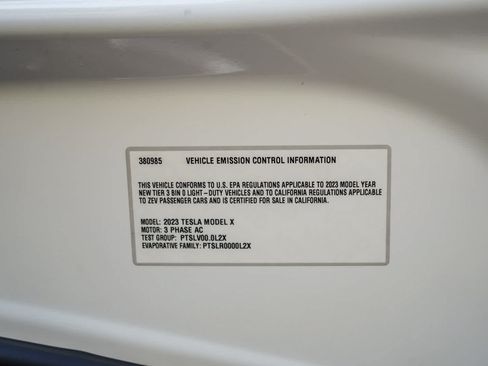 Used 2023 Tesla Model X AWD/4WD image 27