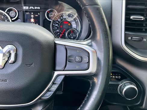 Used 2019 RAM 1500 Big Horn RWD image 24