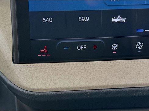 New 2026 Ford Maverick Lariat image 23