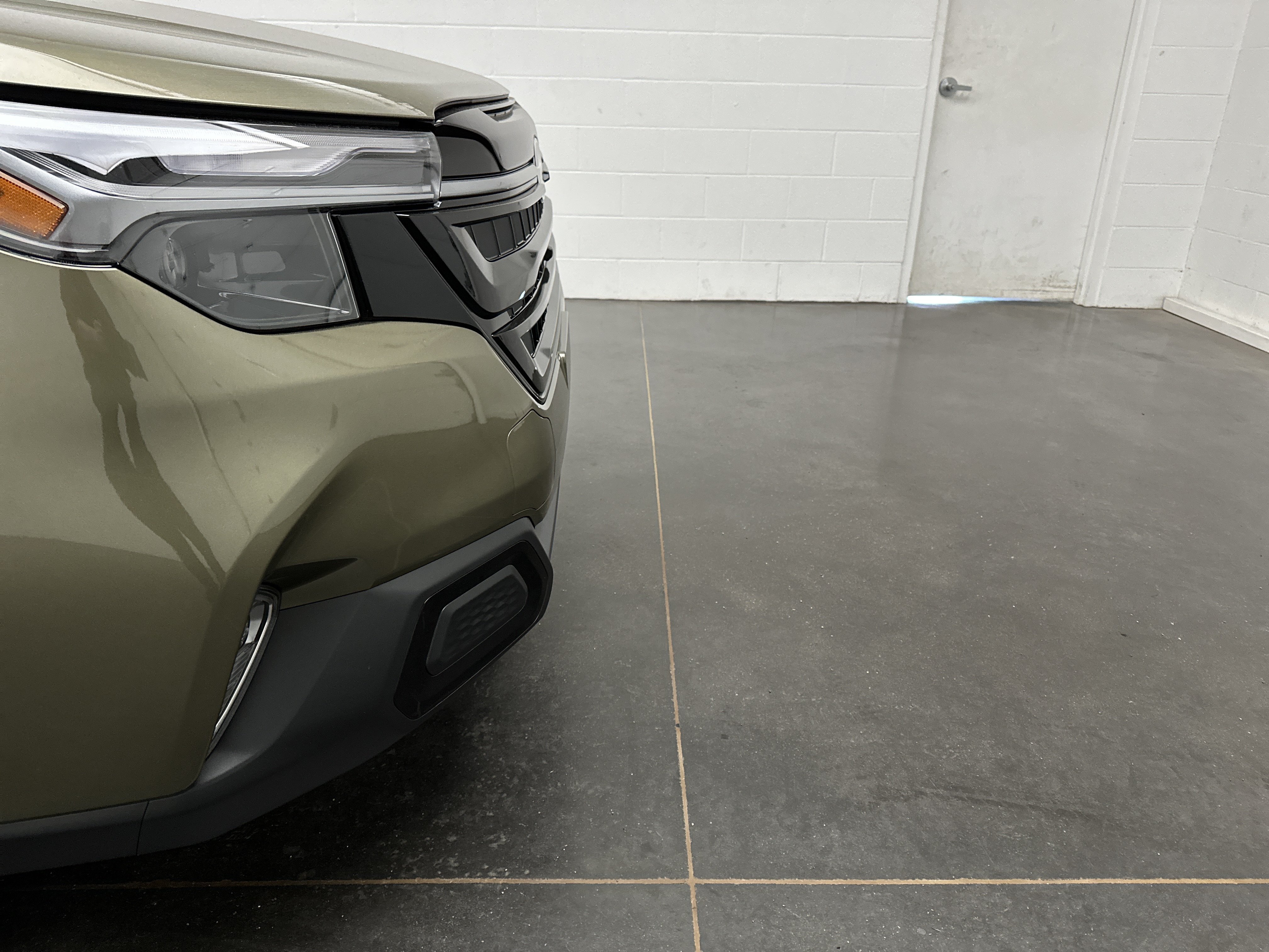 New 2026 Subaru Forester Touring AWD/4WD image 2