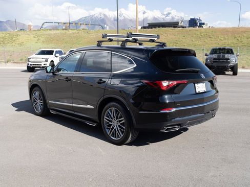 Used 2024 Acura MDX SH-AWD w/ Advance Package image 5