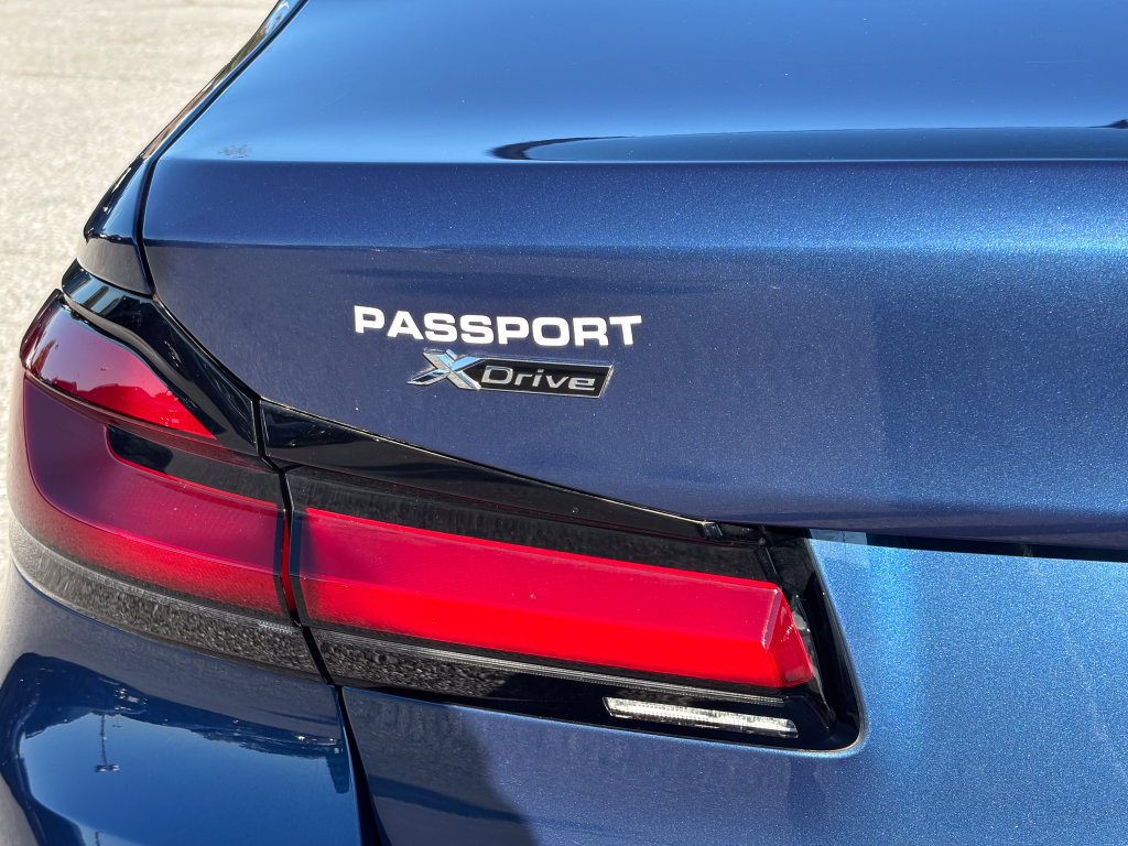 Certified 2023 BMW 530i xDrive w/ Premium Package AWD/4WD image 13