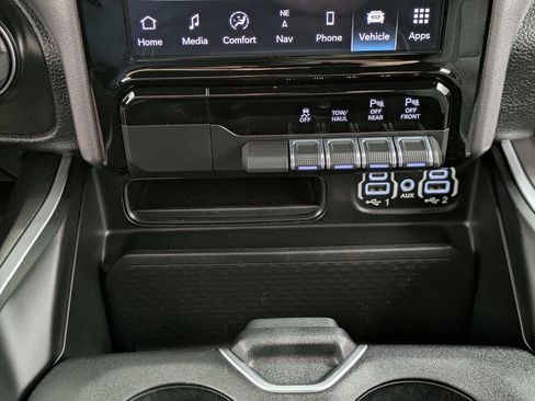Used 2023 RAM 1500 Big Horn AWD/4WD image 29