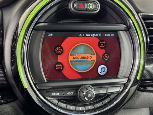 Used 2019 MINI Cooper Clubman S w/ Premium Package image 27