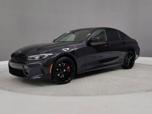 Certified 2023 BMW 330e w/ M Sport Package image 34