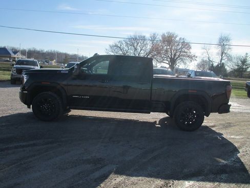 New 2026 GMC Sierra 2500 AT4 w/ AT4 Premium Plus Package image 9