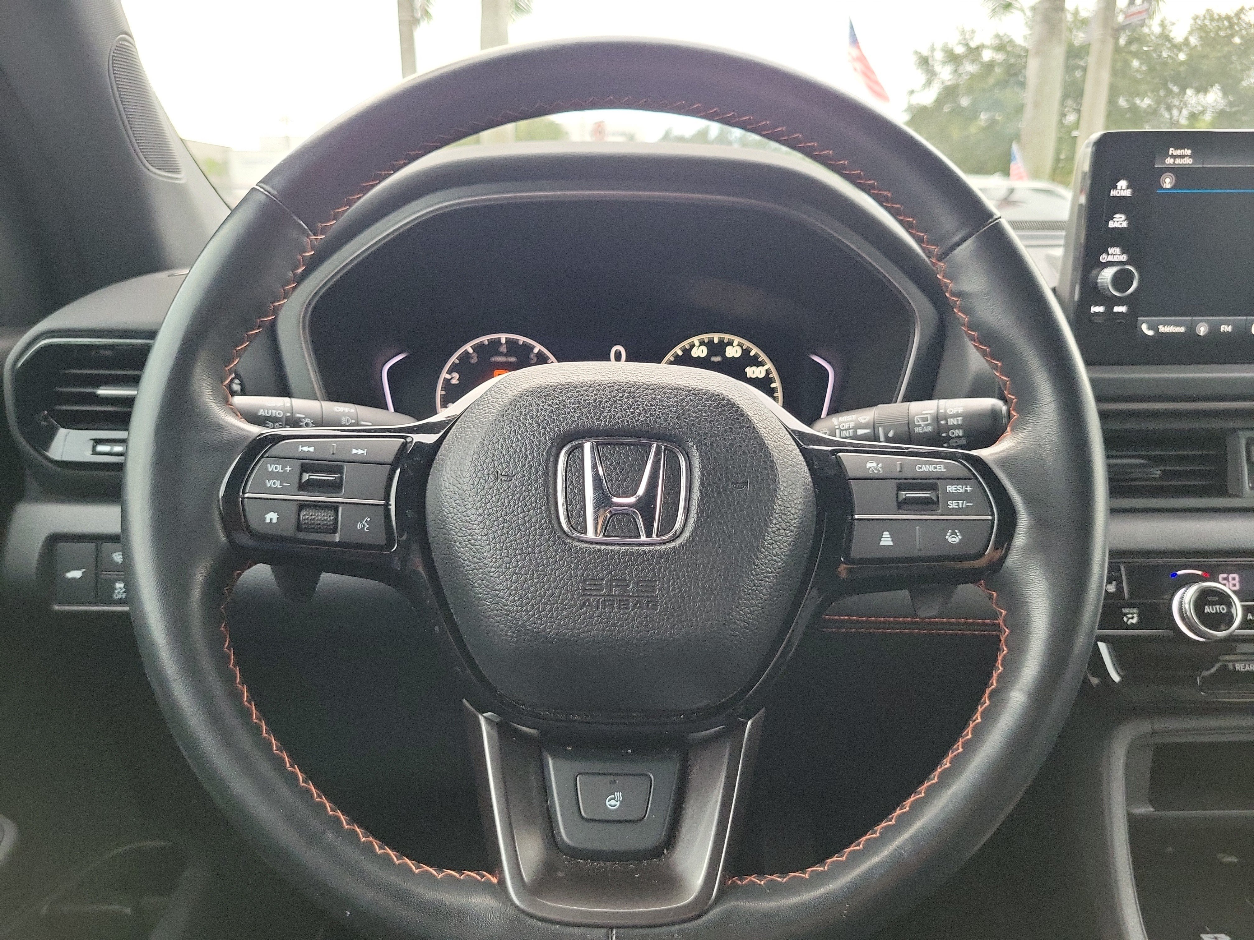 Used 2024 Honda Pilot TrailSport image 23