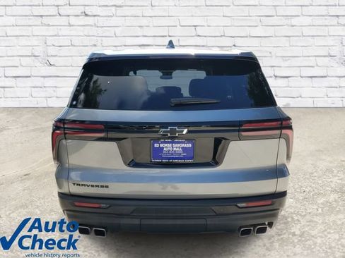 Used 2024 Chevrolet Traverse LS w/ Midnight/Sport Edition FWD image 3