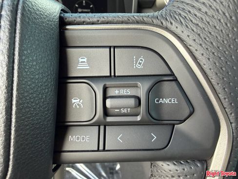 New 2026 Toyota Tundra Platinum w/ TRD Off-Road Package AWD/4WD image 19